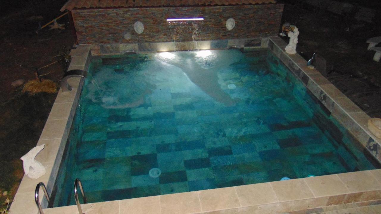 Apartment Au Coeur De L'eze Avec Jacuzzi *