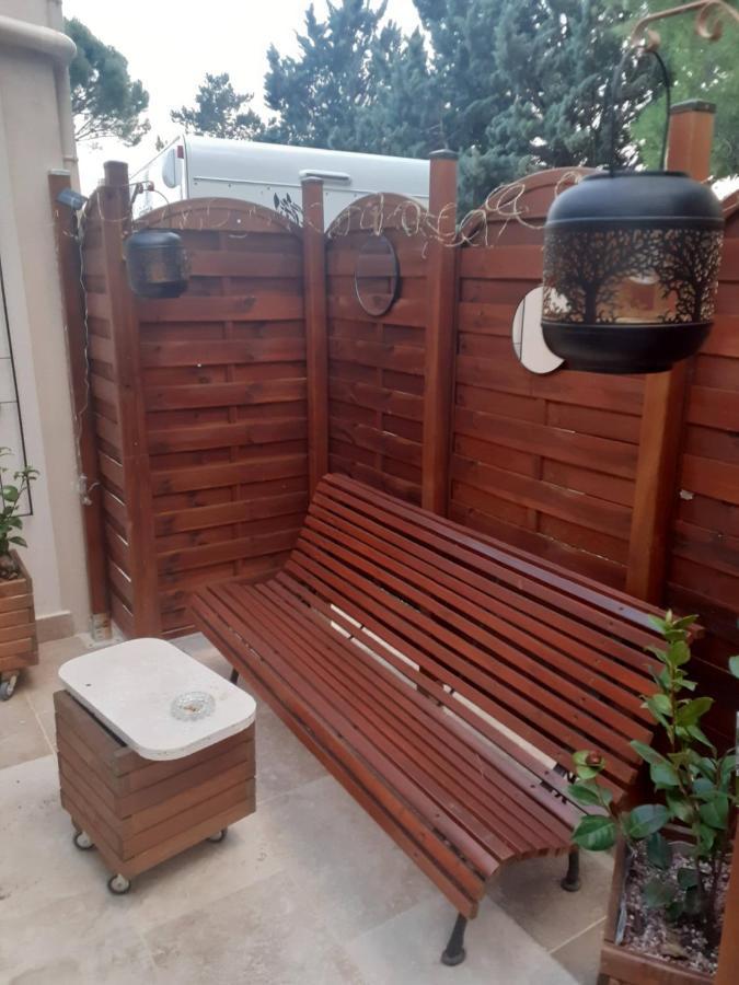 Au Coeur De L'eze Avec Jacuzzi Apartment La Tour-d'Aigues